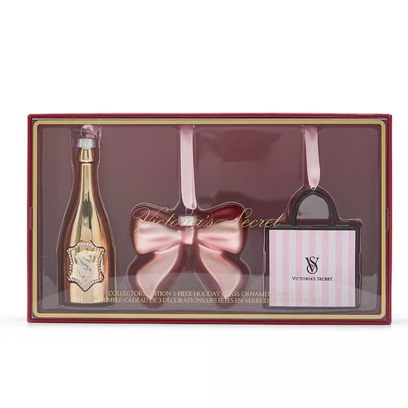 Victoria's Secret
Collector's Edition 3-Piece Holiday Glass Ornaments Gift Set - Picture 4 of 8